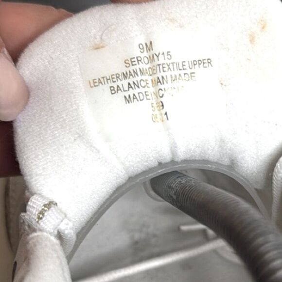 Easy Spirit Leather Leopard Sneakers Size 9 - Picture 7 of 7